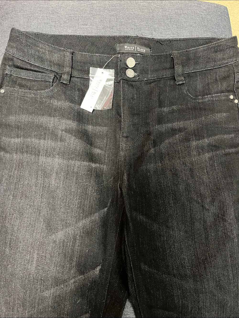 White House Black Market Black Blanc Capri Jeans